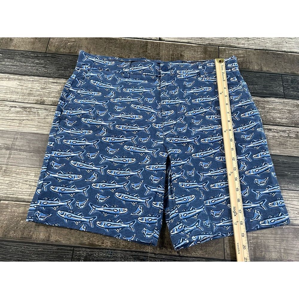 Vineyard Vines Shorts Men's 36 White‎ Blue Breaker Short All Over Fish Print